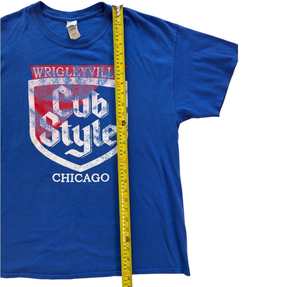 Chicago Cubs Wrigleyville MLB Baseball Blue T-Shirt XL Gildan Vintage Distressed - Picture 5 of 6